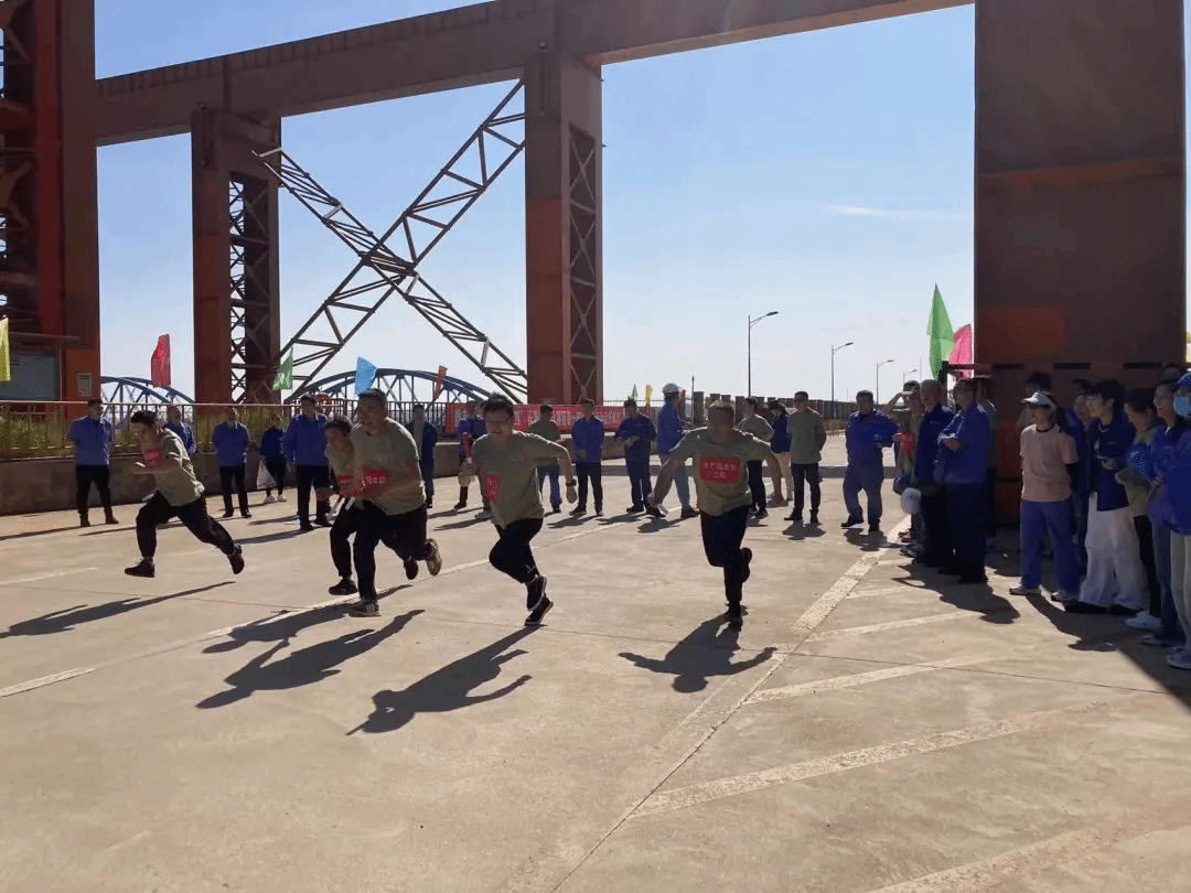 82C0E493A9E465F00CD27040549_FDBCA901_57632