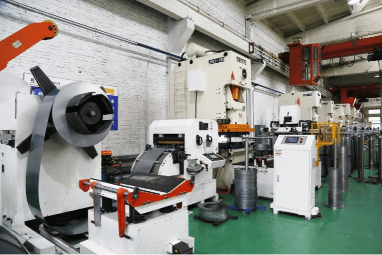 91852FC92517A3C9EA62D909898_45667E87_31BFE